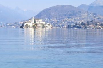 Campagna di sensibilizzazione per non dare da mangiare alle anatre del lago